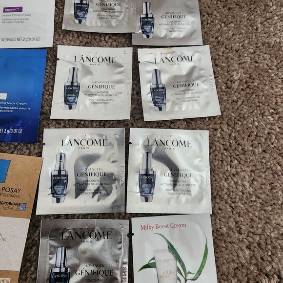 Skincare Travel pack & Sample Bundle - Picture 4 of 4